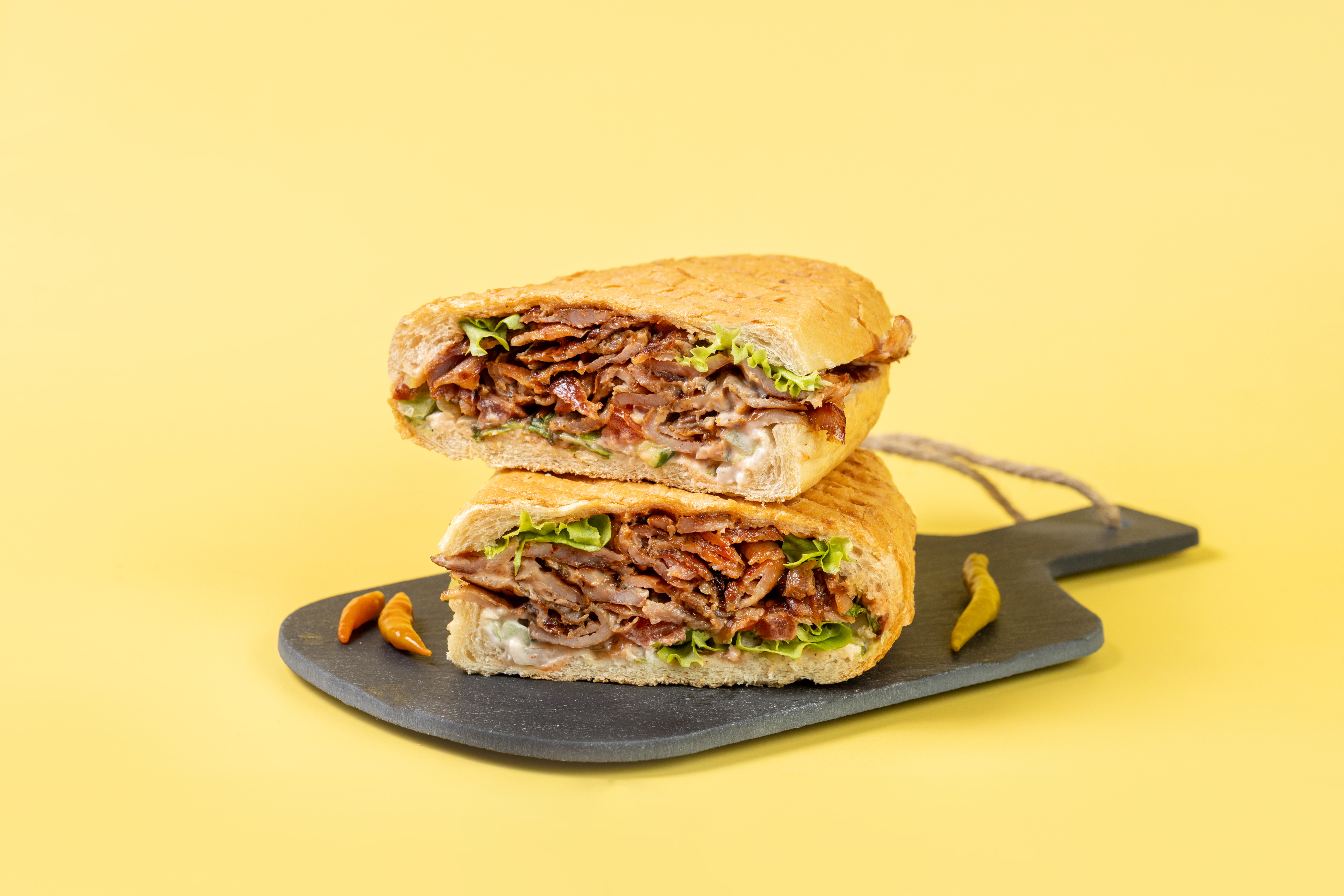 შაურმა პურში