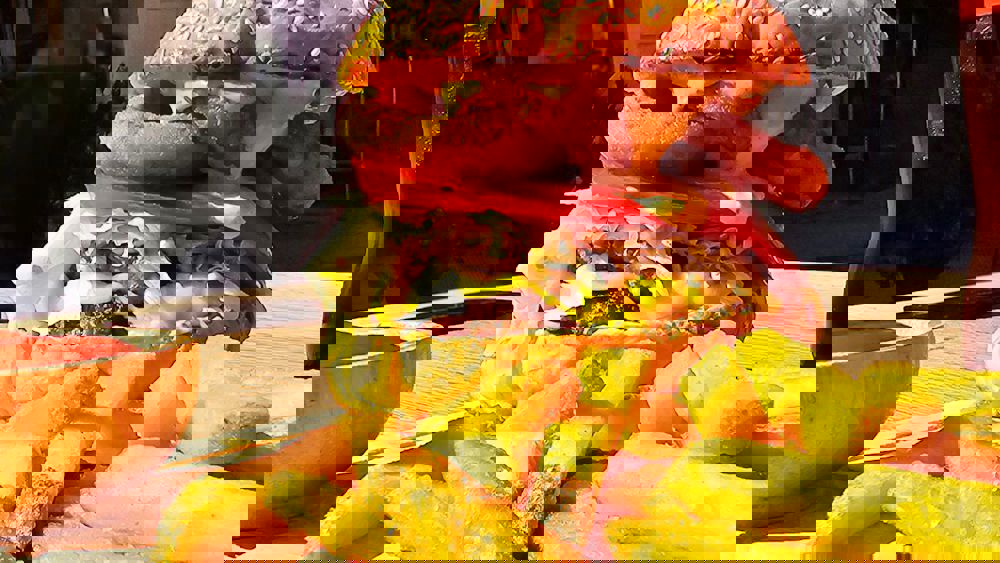 ხახვის რგოლების ბურგერი